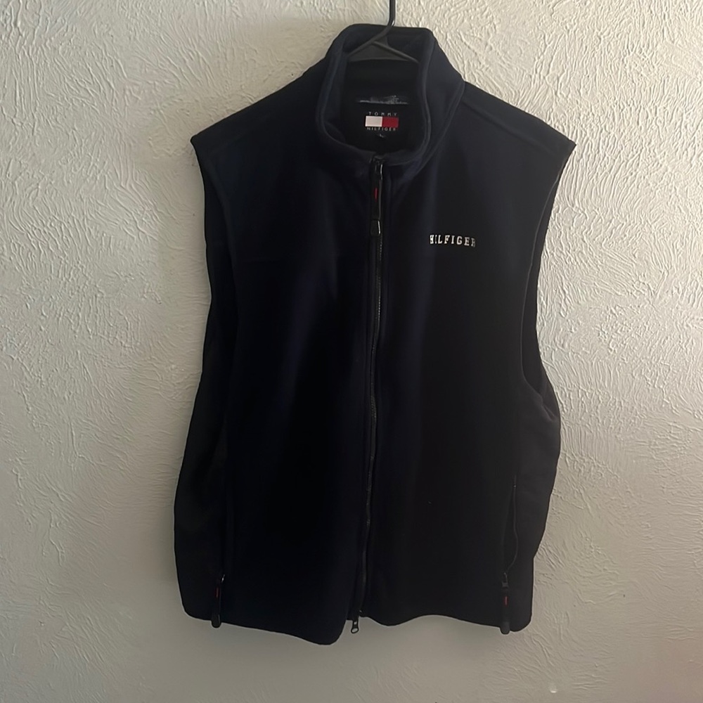 Tommy Hilfiger sweater vest - Picture 1 of 3